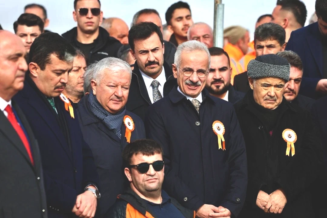 Bakan Uraloğlu o il için hızlı treni duyurdu Beklenti ve özlemi biliyorum 6