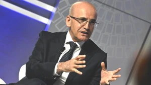 Bakan Şimşek: Ekonomik Büyüme Hedefleri ve Yeni Stratejiler!