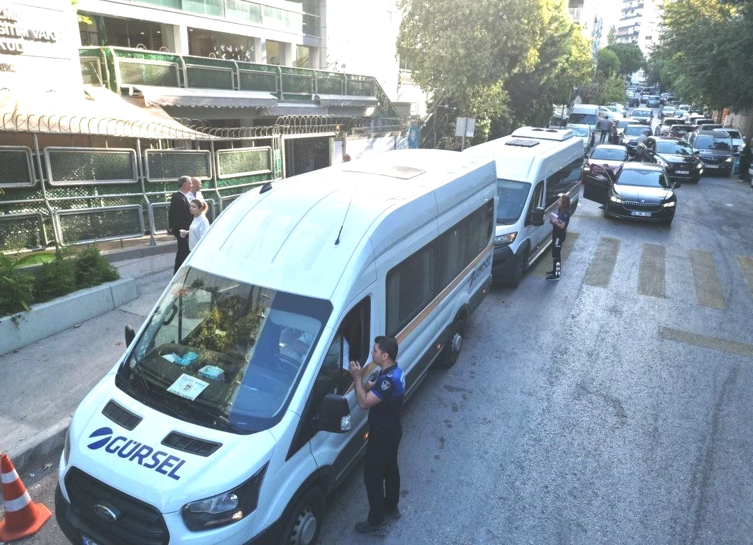 İzmir de öğrenci servislerine zam! Yeni ücretler belli oldu 1