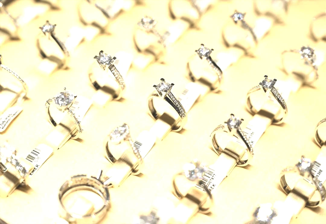 Sevgililer Günü için gençler gümüş, yetişkinler altın tercih ediyor 2