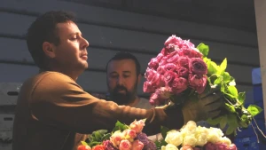 Sevgililer Günü'nde Çiçek Satışları Patladı! Müşterilerde Tatlı Bir Telaş Var