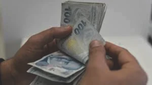 Emekli Bayram İkramiyesi İçin Beklenen Rakam! Uzman Açıklıyor