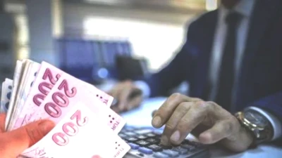 Kredi Kartı Kullanıcıları Dikkat! Paralarınızın Yavaş Yavaş Aklınızdan Uçup Gittiği Tehlike