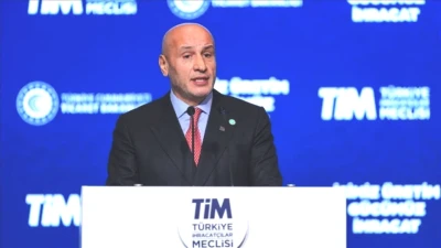 Türkiye'nin İhracatında Artış Var, Ama Rekabet Gücü Neden Zayıflıyor?