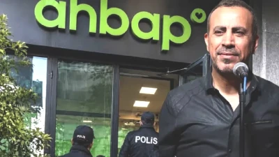 Milyonluk AHBAP Bağışları İnceleniyor! Ünlülerden Kim Ne Kadar Yardım Etti?