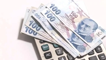 Emekli Promosyonunda Rekor Fırsat! 2026 Ağustos'ta En Yüksek Ödemeleri Veren Banka Açıklandı!