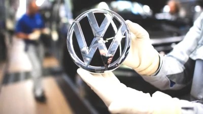 Volkswagen'de Sendikalarla Gerginlik: Tarihi Kriz Kapıda!