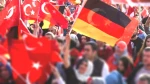 AfD Zaferiyle Türk Esnaflar Tedirgin: Dükkanlarını Kapatma Planları Var!