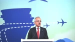 Bakan Uraloğlu'ndan Müjde: Havalimanında Artık 2 GB Ücretsiz İnternet!