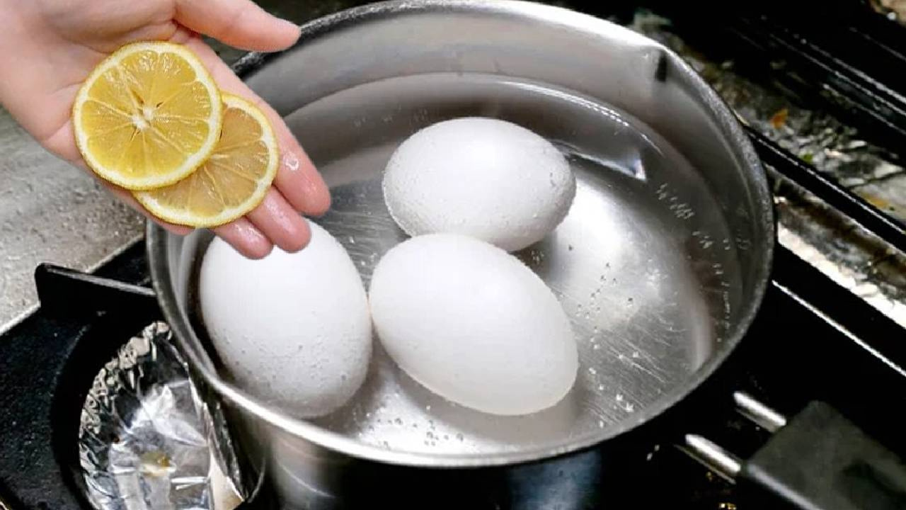 Kahvaltının Gizli Tarifi: Yumurta Haşlarken Limon İle Lezzeti Artırmanın Yolu!