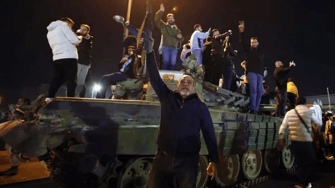 Suriye'nin Geçiş Hükümeti'nin Yeni Başbakanı Açıklandı