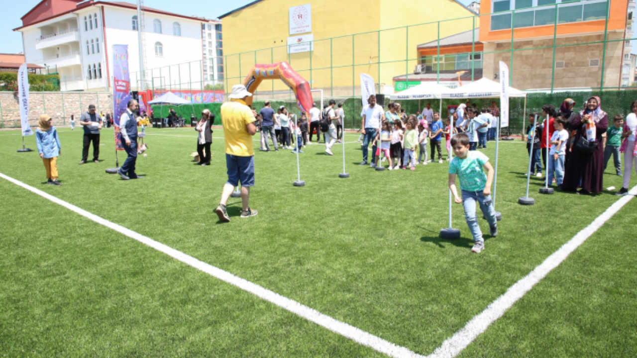 Elazığ'da 1. Çocuk Festivali Yoğun Katılımla Gerçekleşti
