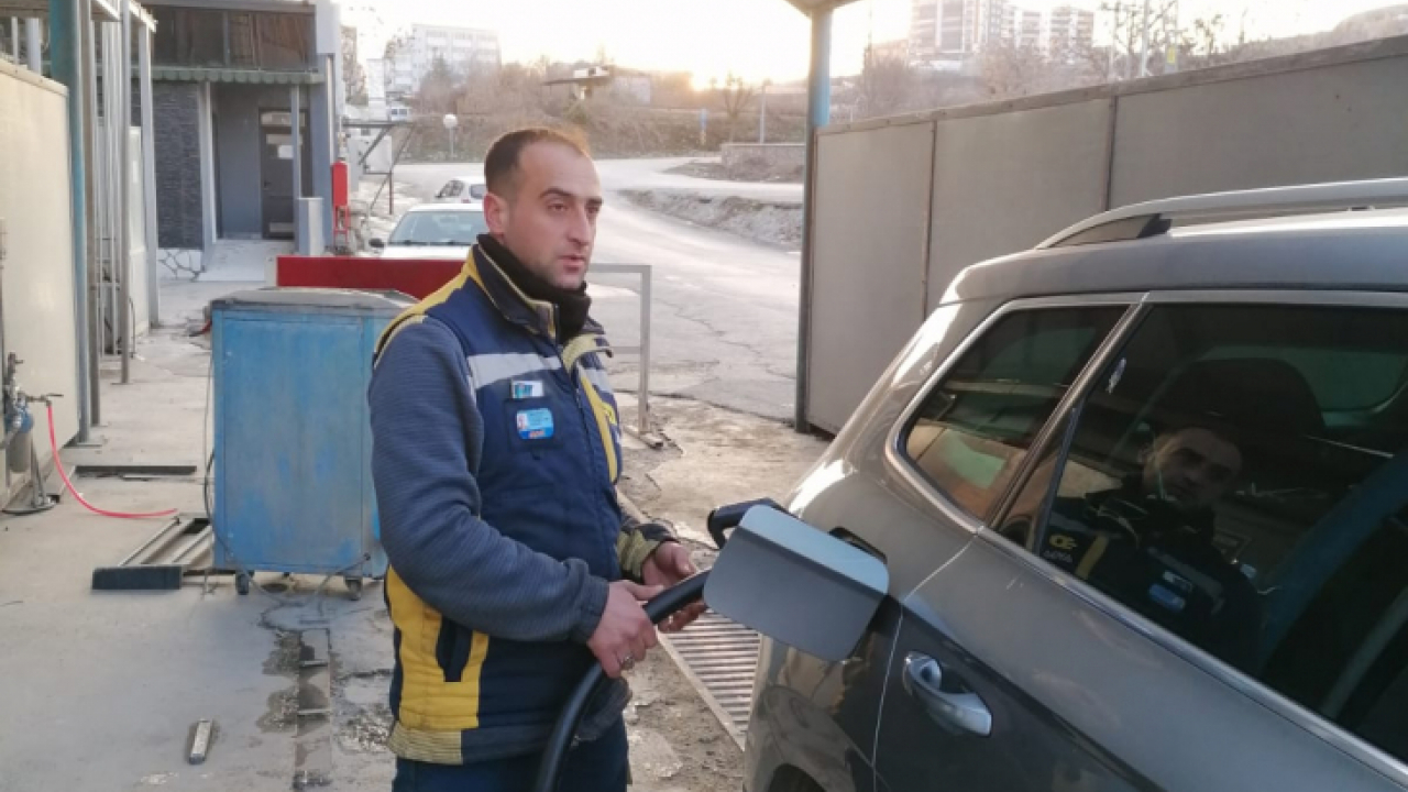 Elazığ'da elektrikli araçlar için şarj istasyonu hizmete girdi