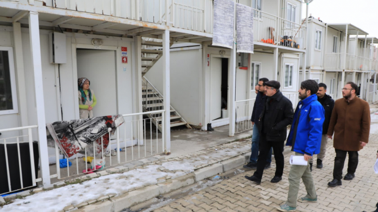 Vali Toraman, Kırklar Geçici Konaklama Merkezini Ziyaret Etti