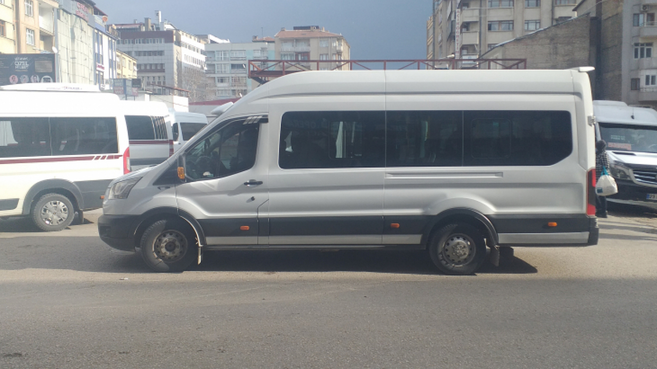 Elazığ'da Minibüs Ücretlerine Zam Geldi