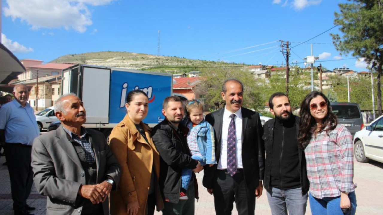 Elazığ bağımsız milletvekili adayı Prof. Dr. Bilal ÇOBAN, Ağın ve Keban ilçelerini ziyaret etti