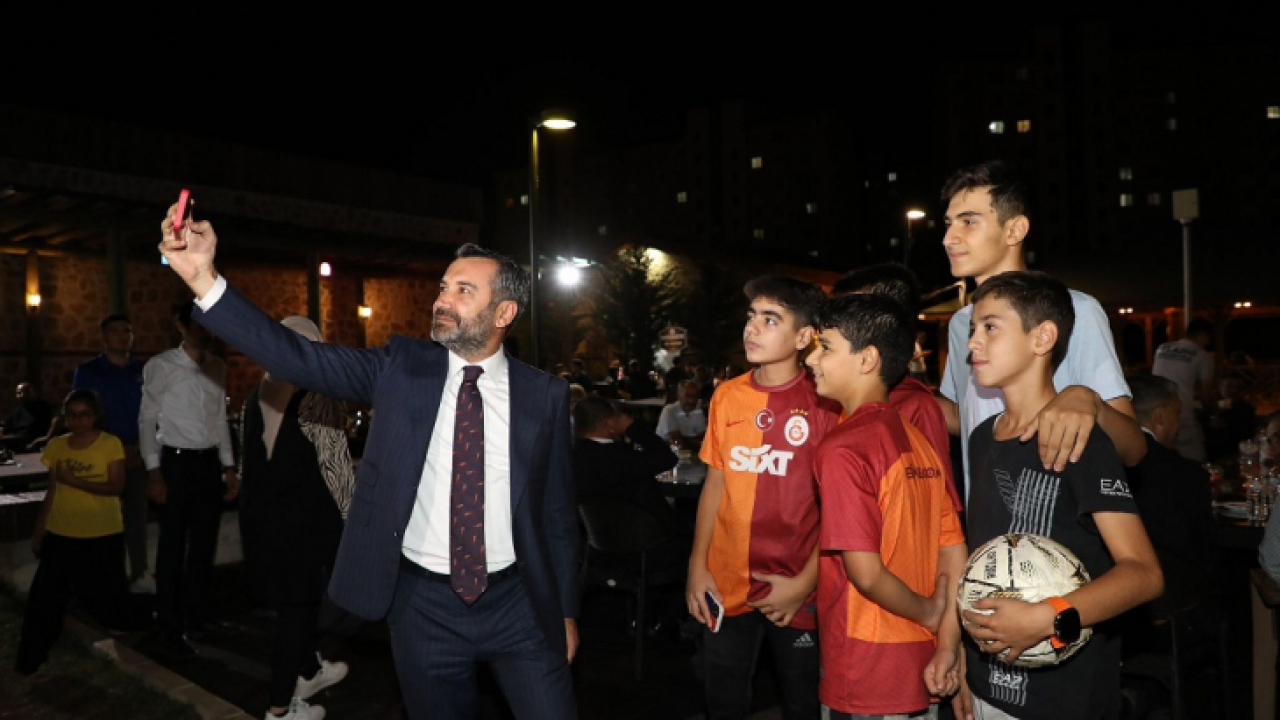 Başkan Şerifoğulları, Kent-Köy Yaşam Alanı'nda Muhtarlar ve Vatandaşlarla Buluştu