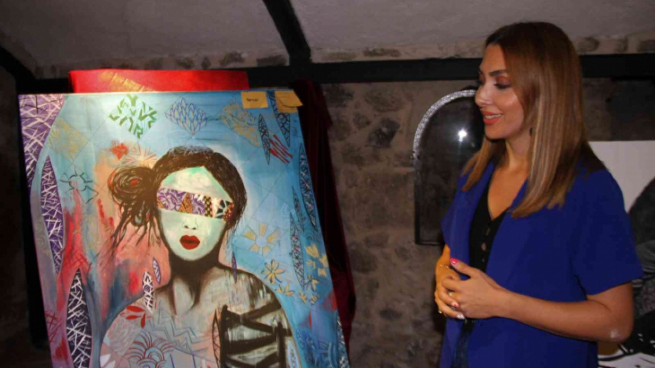Elazığ'da 'Kadın temalı' resim sergisi açıldı