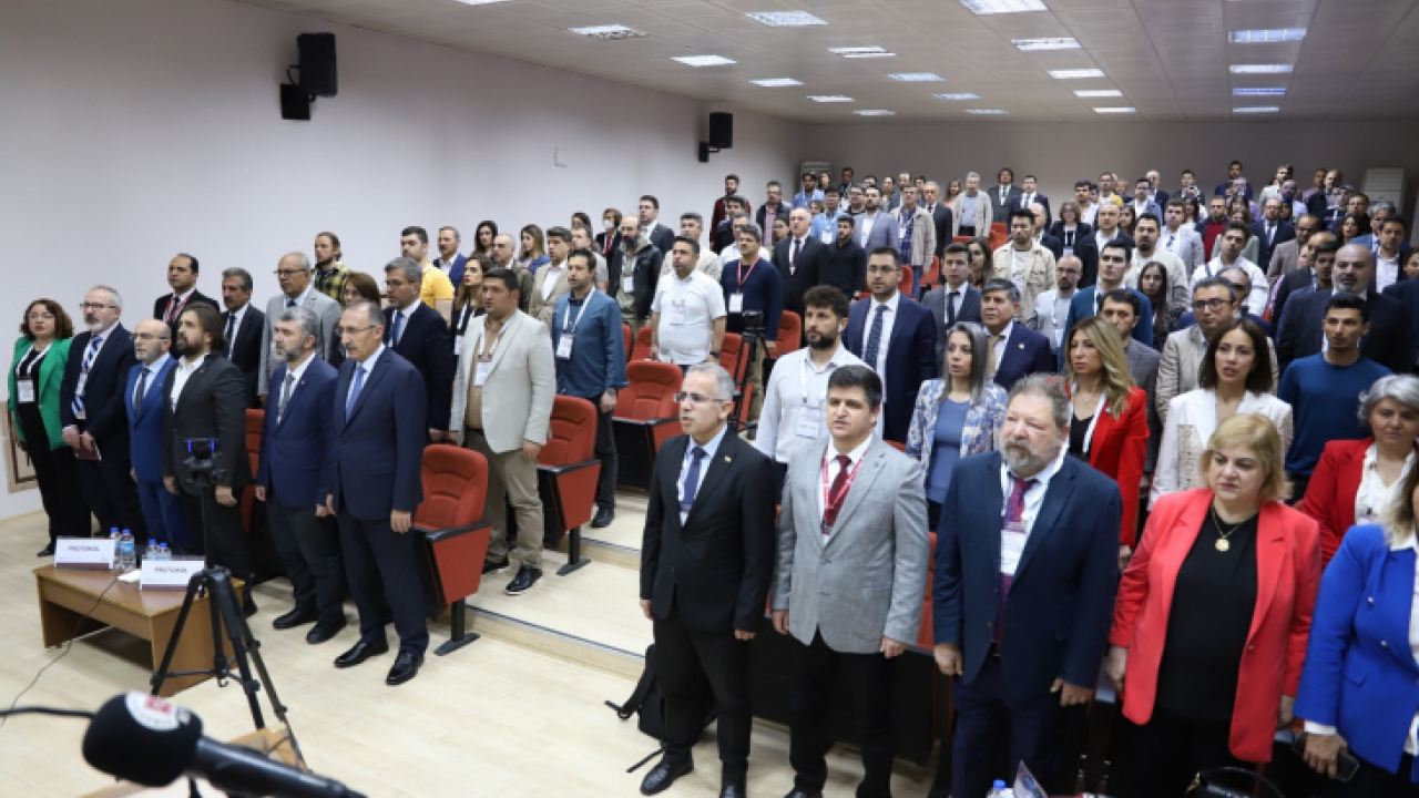 Fırat Üniversitesi 7. Uluslararası Hidrojen Teknolojileri Kongresine Ev Sahipliği Yaptı