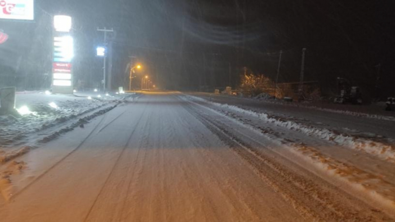 Malatya - Elazığ karayolu ulaşıma kapandı