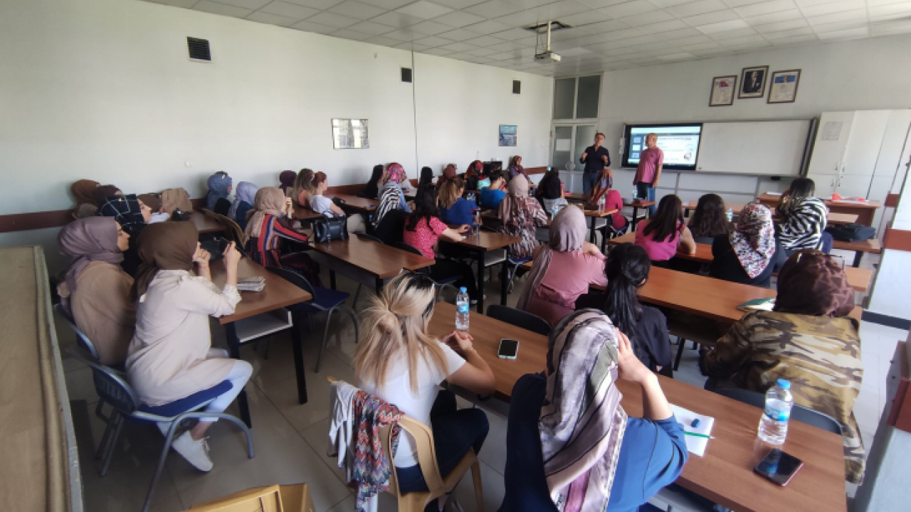 Anadolu Eğitim Derneğinden Hijyen Eğitimi