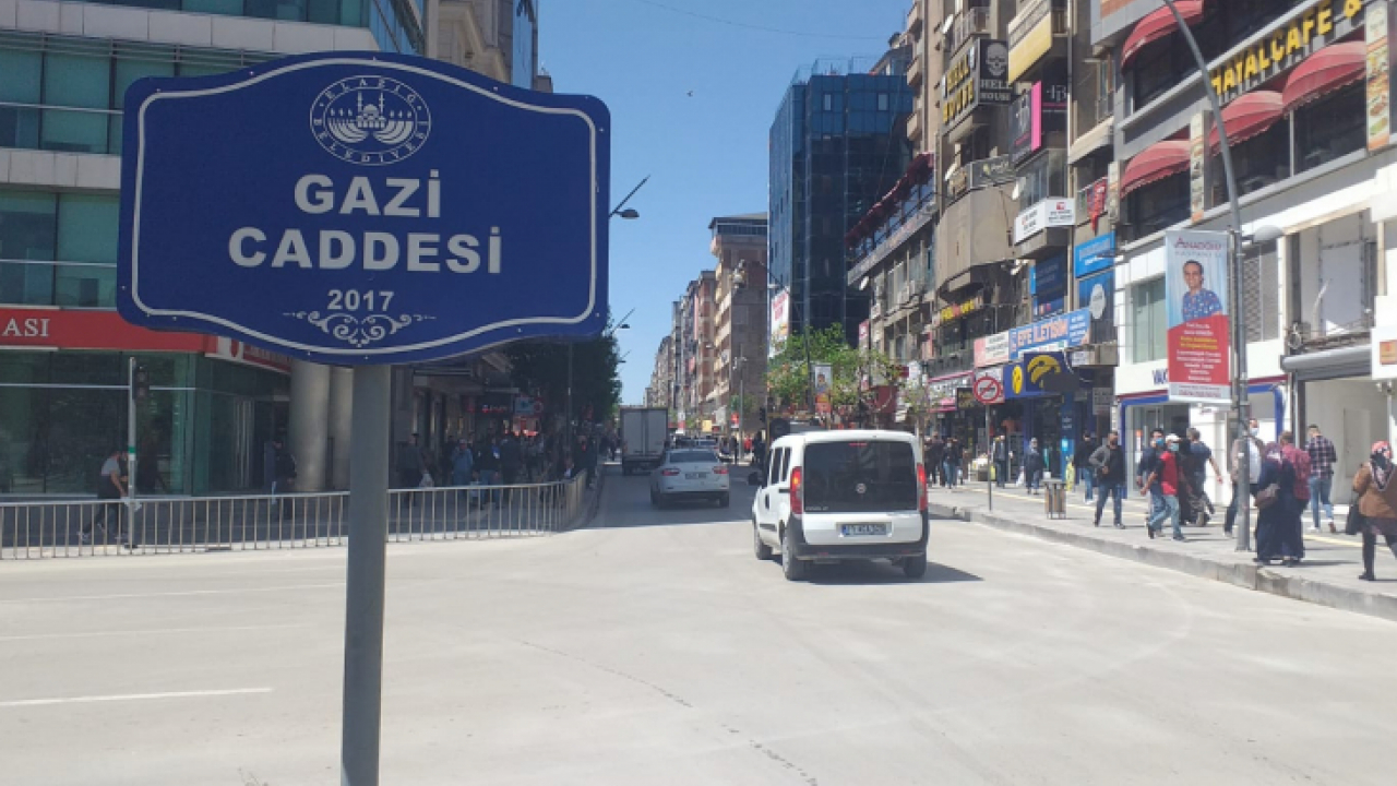 Gazi Caddesi Trafiğe Açıldı