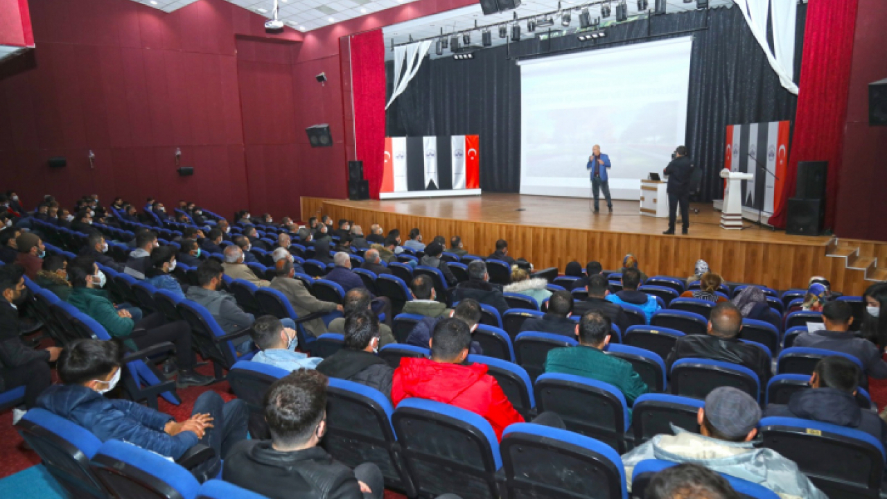Belediyeye Alınan Geçici İşçilere İlk Yardım ve İş Güvenliği Eğitimi Verildi