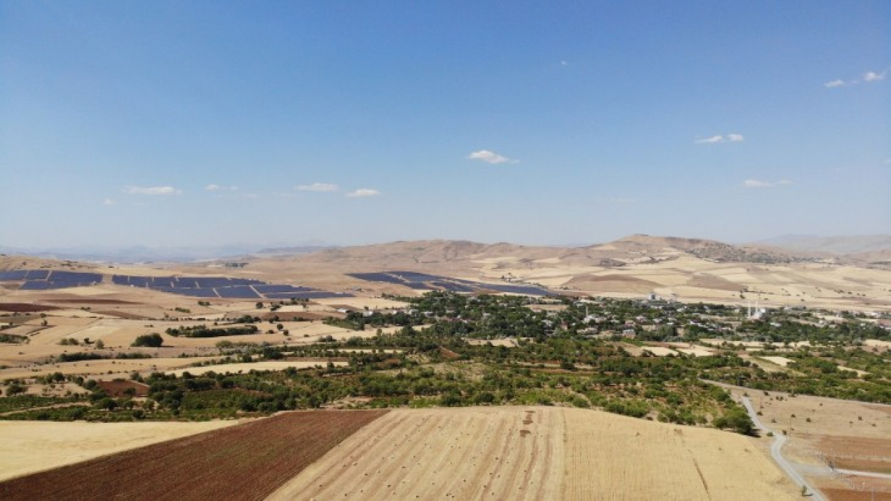 Elazığ'da köylüler 11 bin dönüm alanın tekrar mera haline getirilmesini istedi