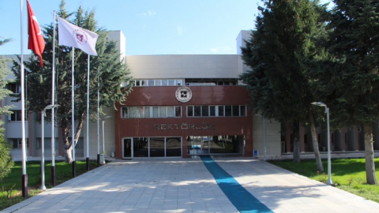 F.Ü Rektörlüğünden idari izin kararı!