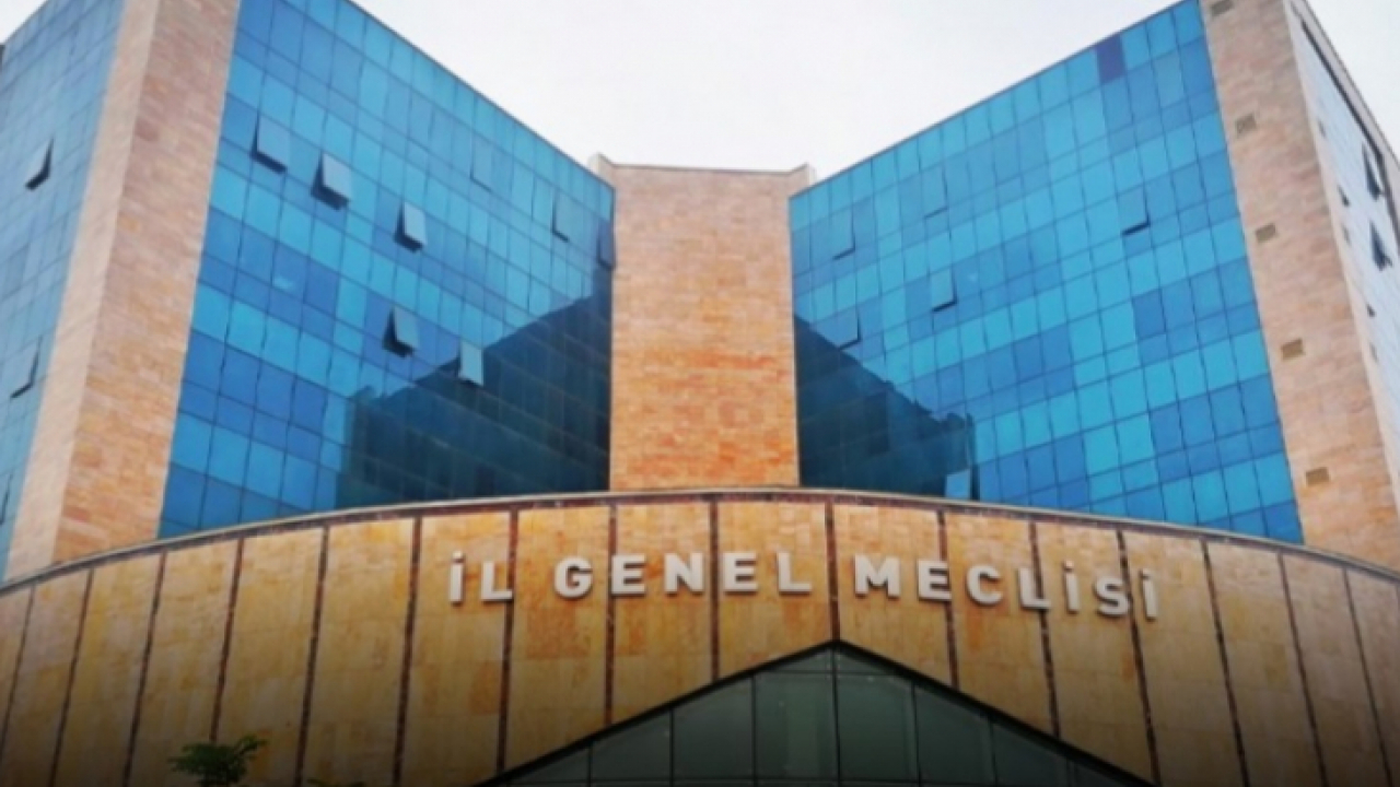 Elazığ İl Özel İdaresi'ne Ait 4 Dükkanın Satış İhalesi Ertelendi
