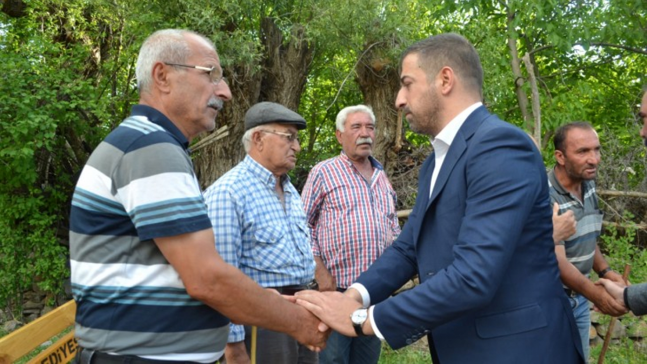 Başkan Işıkver, depremden etkilenen köyleri ziyaret etti