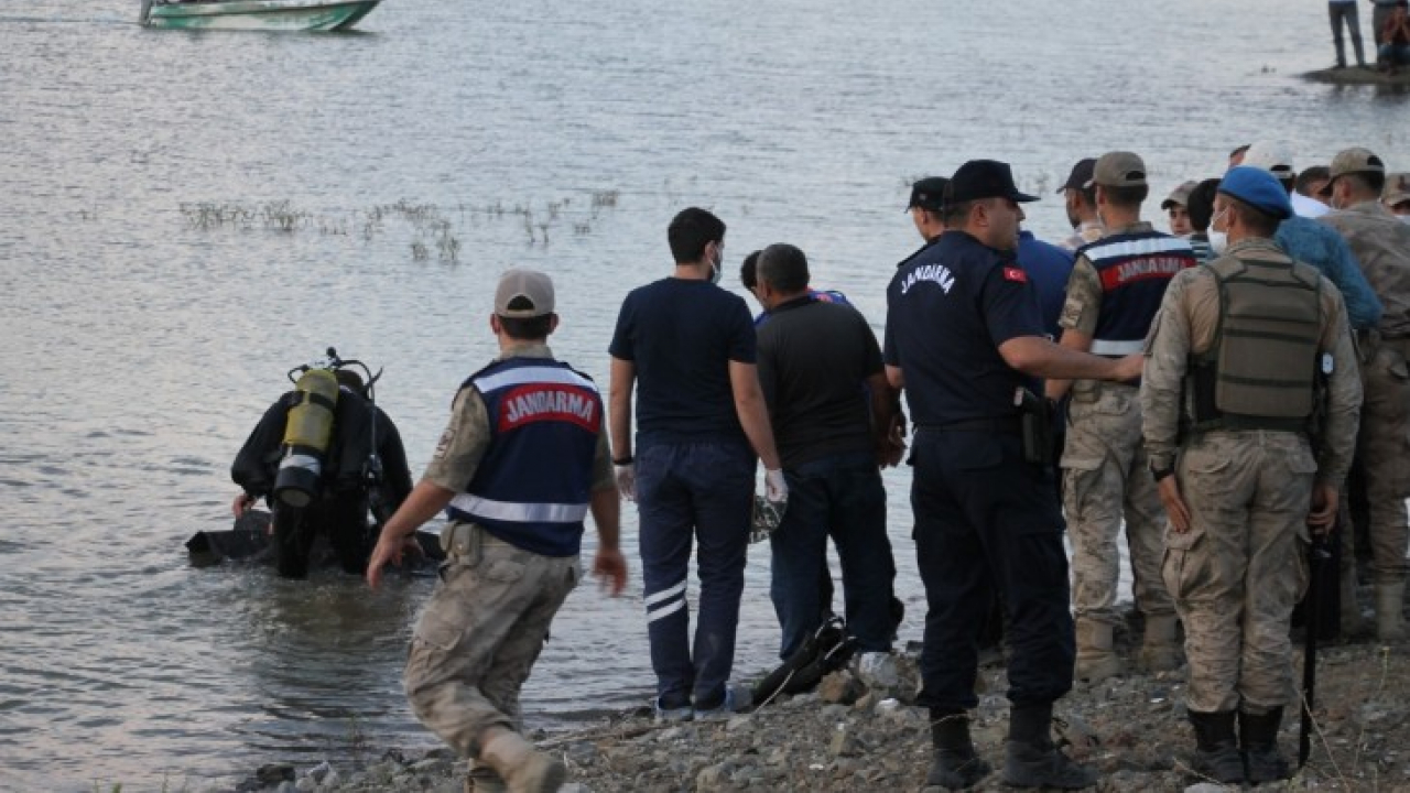 Elazığ'da kahreden haber: Suda kaybolan 2'nci arkadaşın da cansız bedenine ulaşıldı