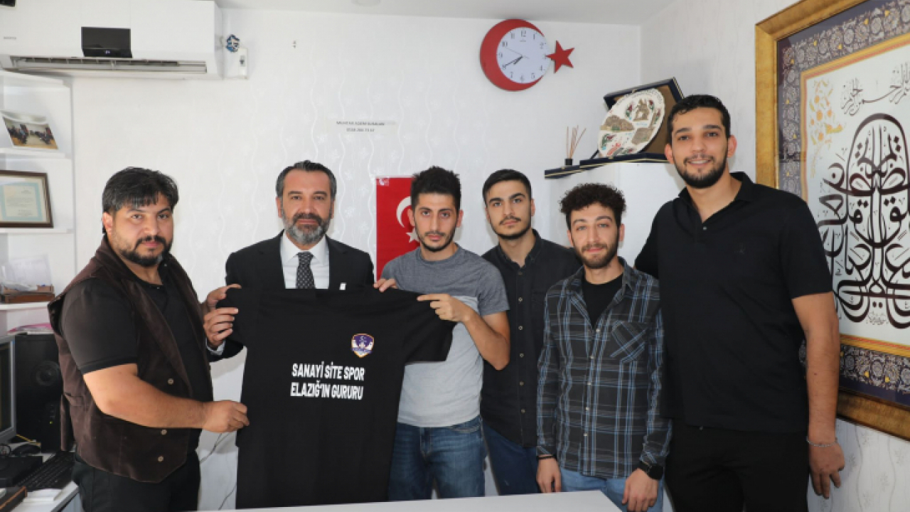 Başkan Şerifoğulları, Mahalle Gezilerini Sürdürüyor