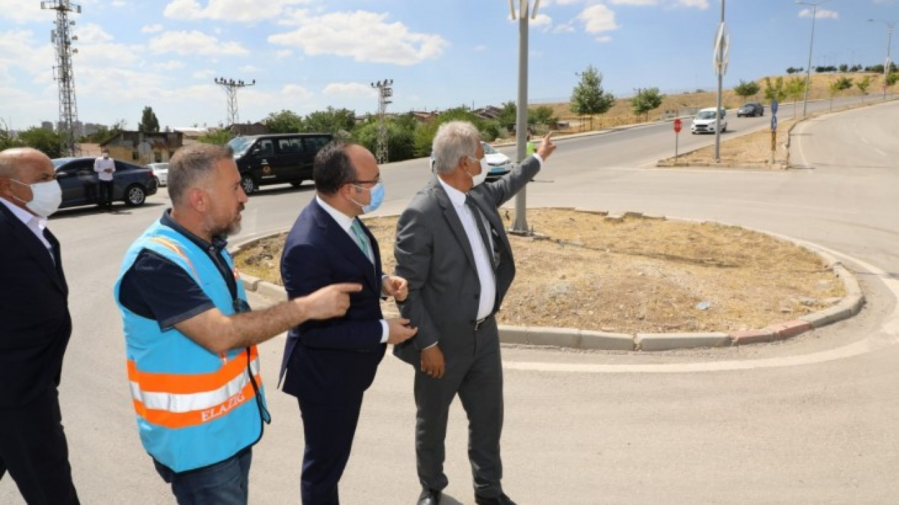 Vali Yırık, trafik kazası olan bölgelerde incelemelerde bulundu