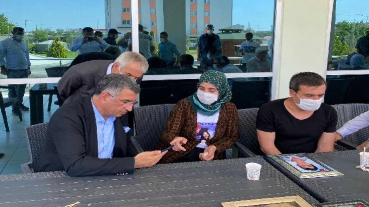 Milletvekili Erol, Diyarbakır Annelerini Ziyaret Etti