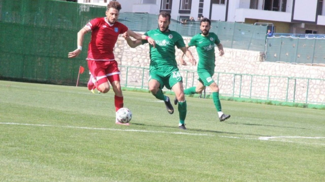 Elazığ Karakoçan: 1 - Yalovaspor: 1