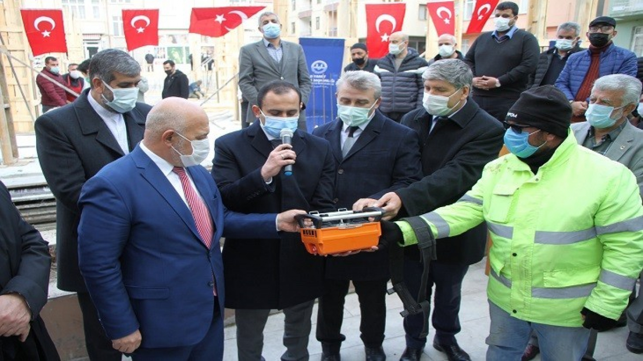 Kubbeli Cami'nin Temeli Atıldı