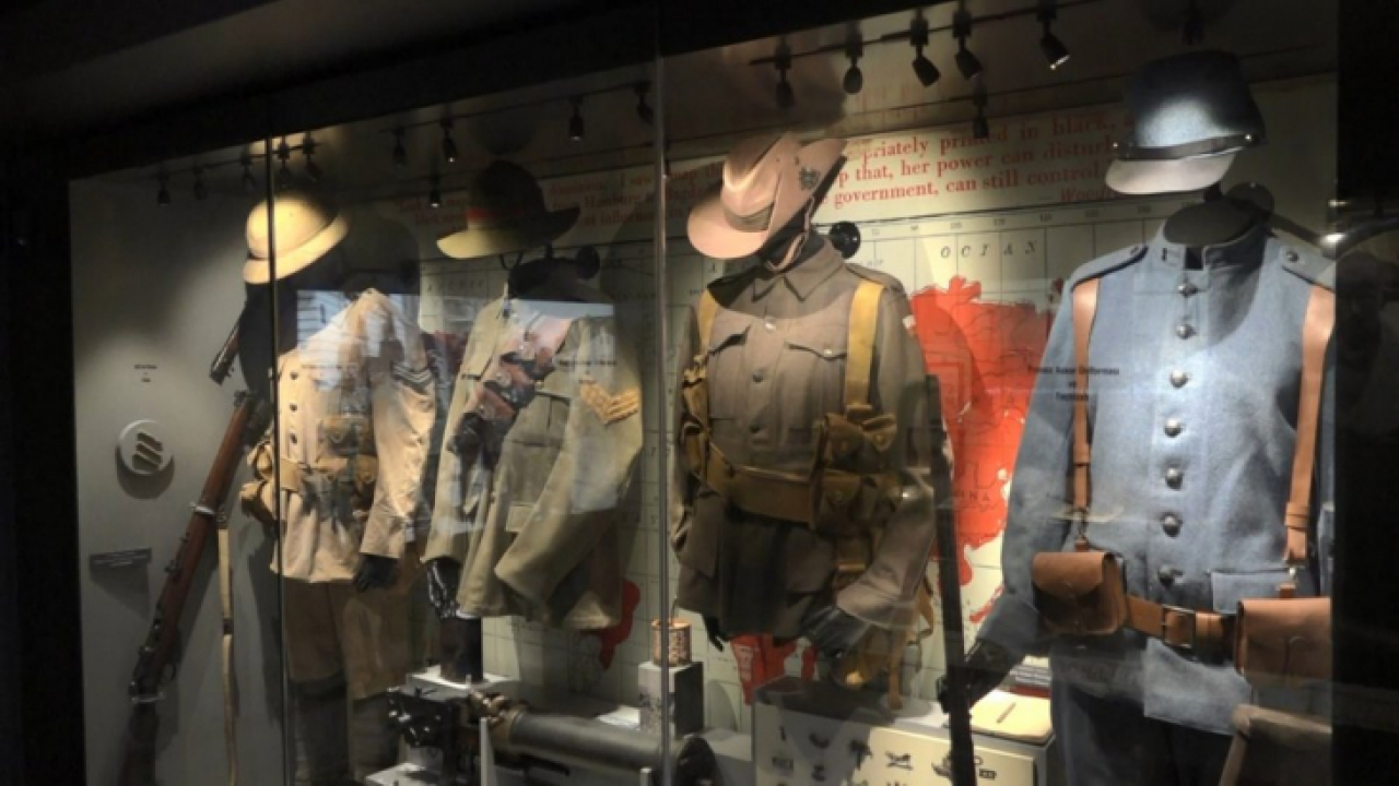 Çanakkale Mobil Müzesi Elazığ'da ziyarete açıldı