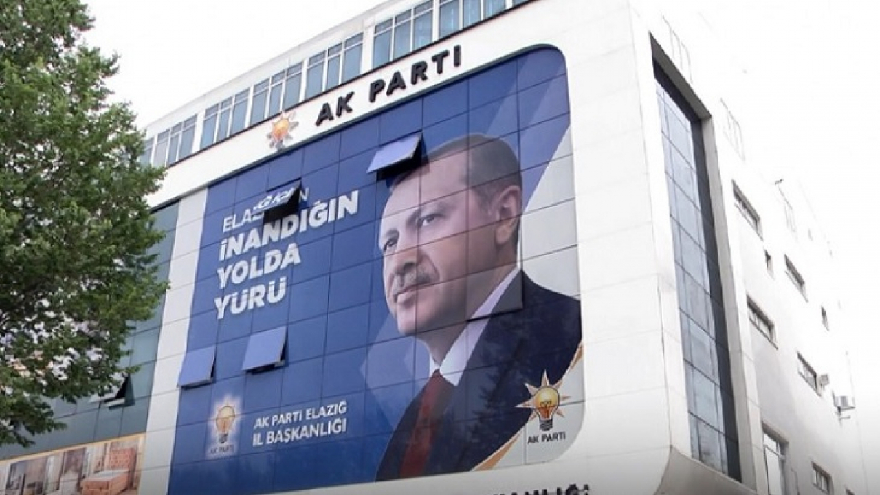 AK Parti'de Aday Adaylığı Başvurusu İçin Son Gün 22 Mart