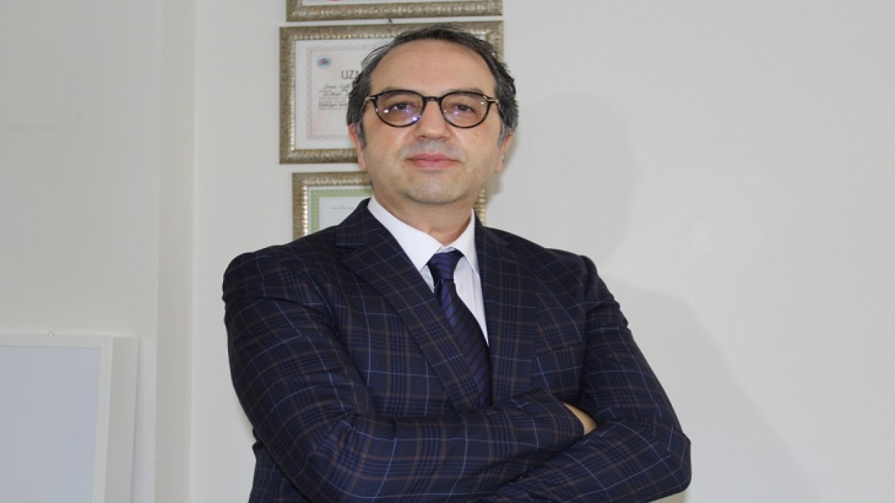 Bilim Kurulu Üyesi Şener: Omicron varyantında pik seviyeyi Şubat ayında bekliyoruz