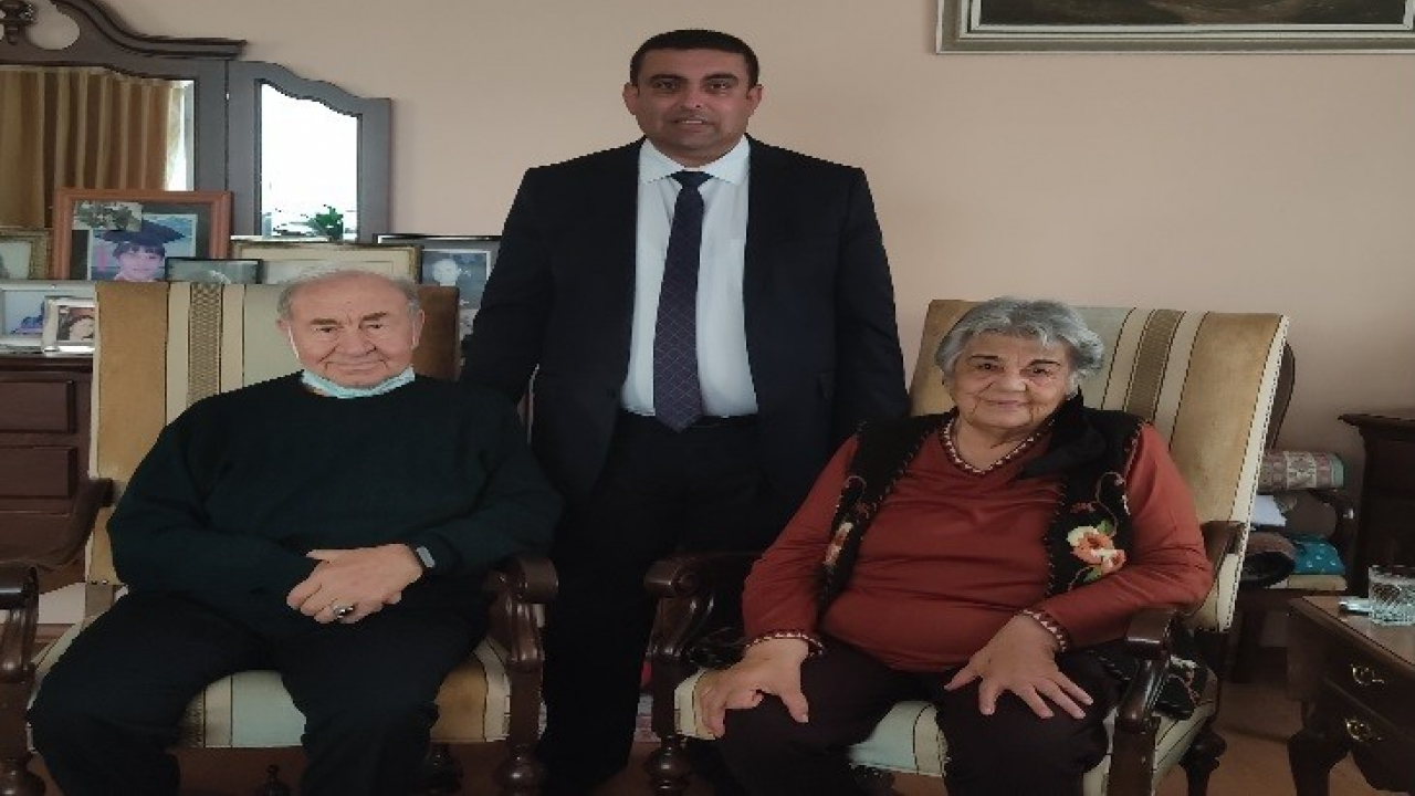 Kamu Sağlık-Sen'den Elazığ'ın İlk Hekimlerine vefa örneği