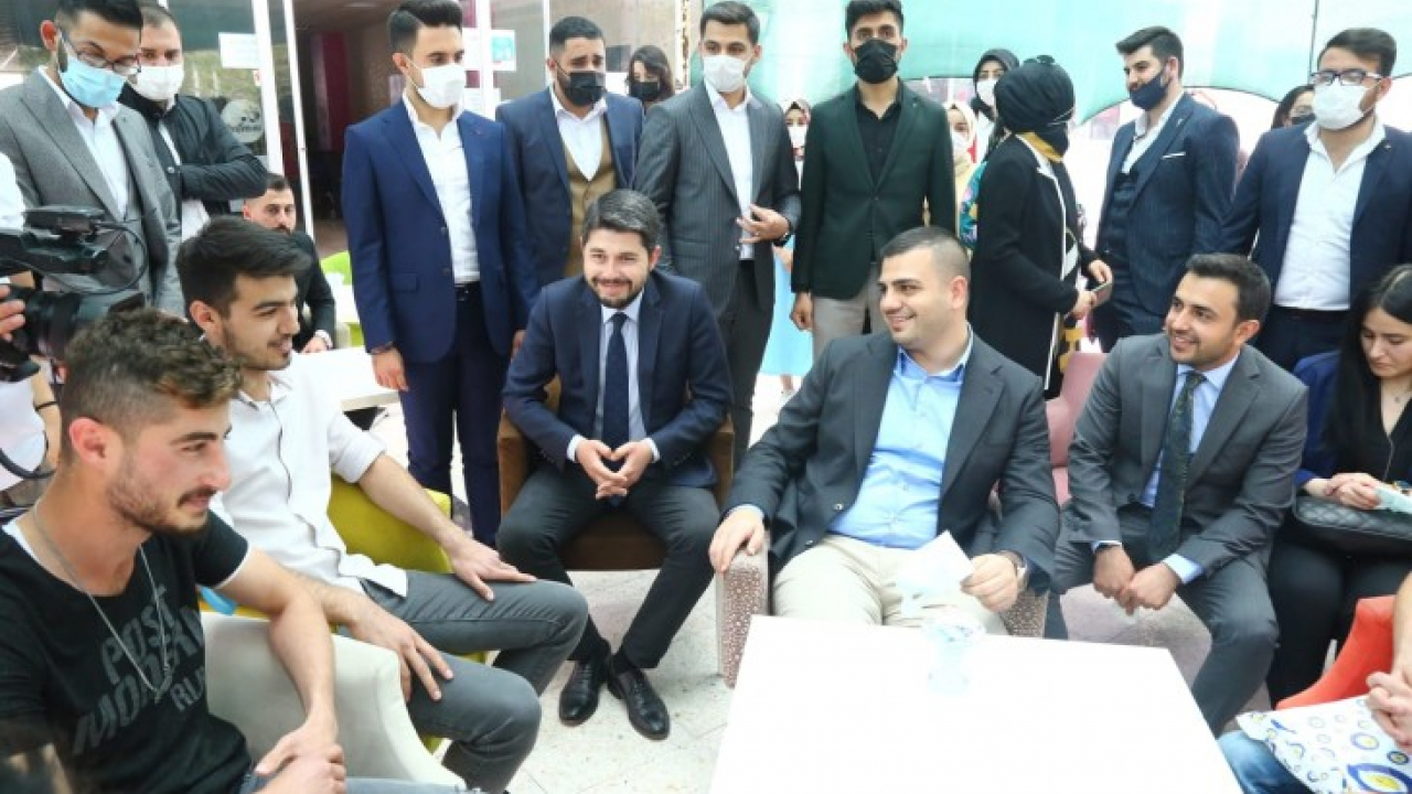 AK Parti Gençlik Kolları Genel Başkanı Eyyüp Kadir İnan Elazığ'da