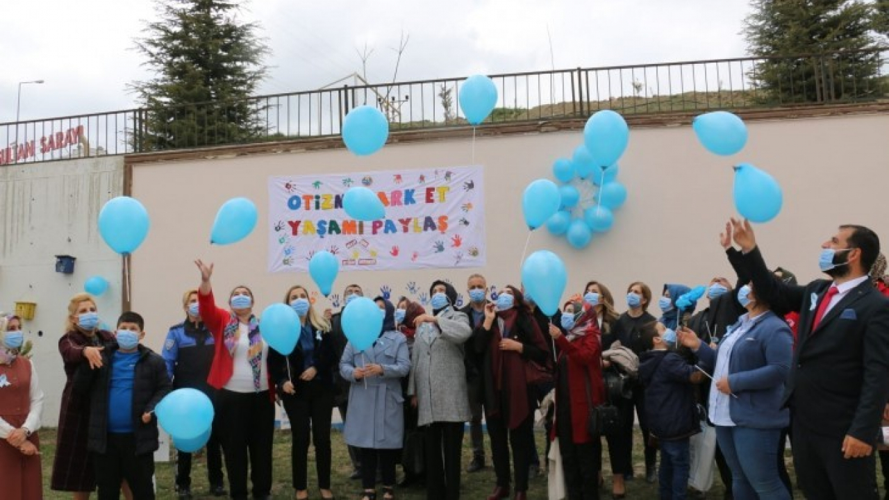 Elazığ'da Otizm Farkındalık Günü Etkinliği Düzenlendi