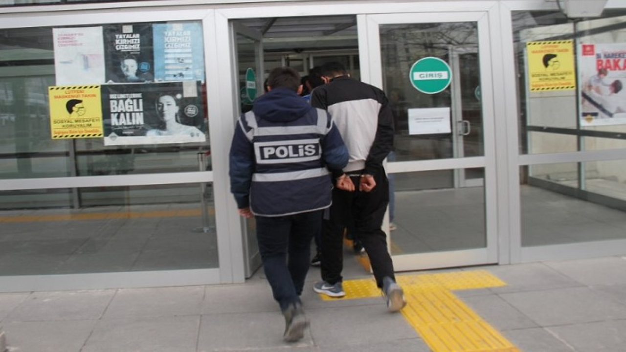 Elazığ'da bir iş yerinden 80 Bin Liralık malzeme çalan 3 şüpheli yakalandı