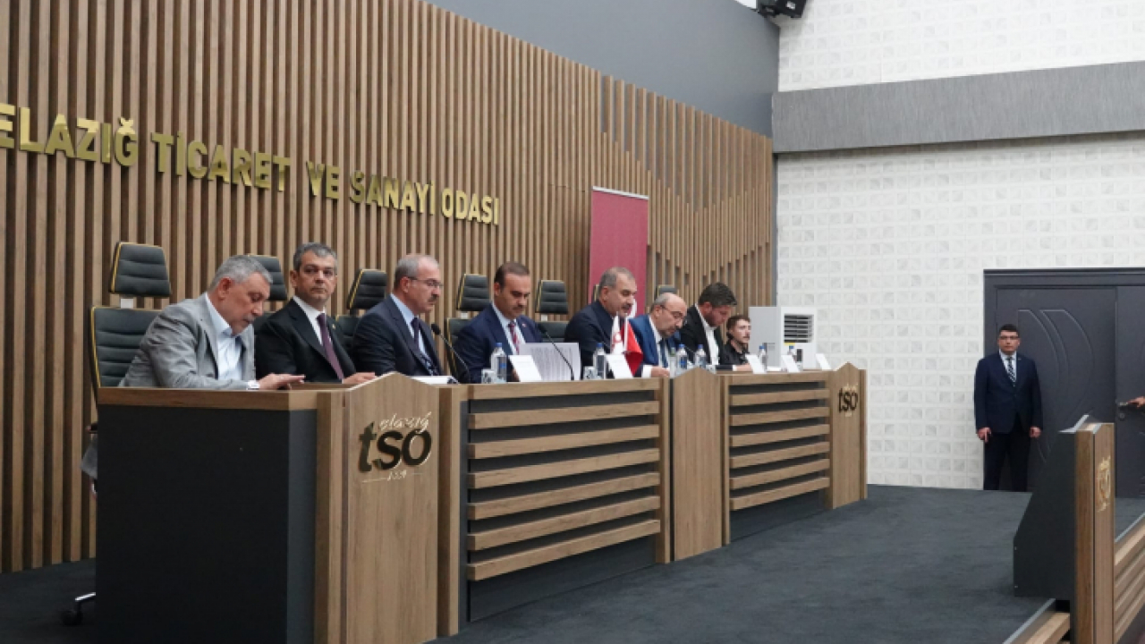 Bakan Kacır Elazığ'ı Müjdeye Boğdu
